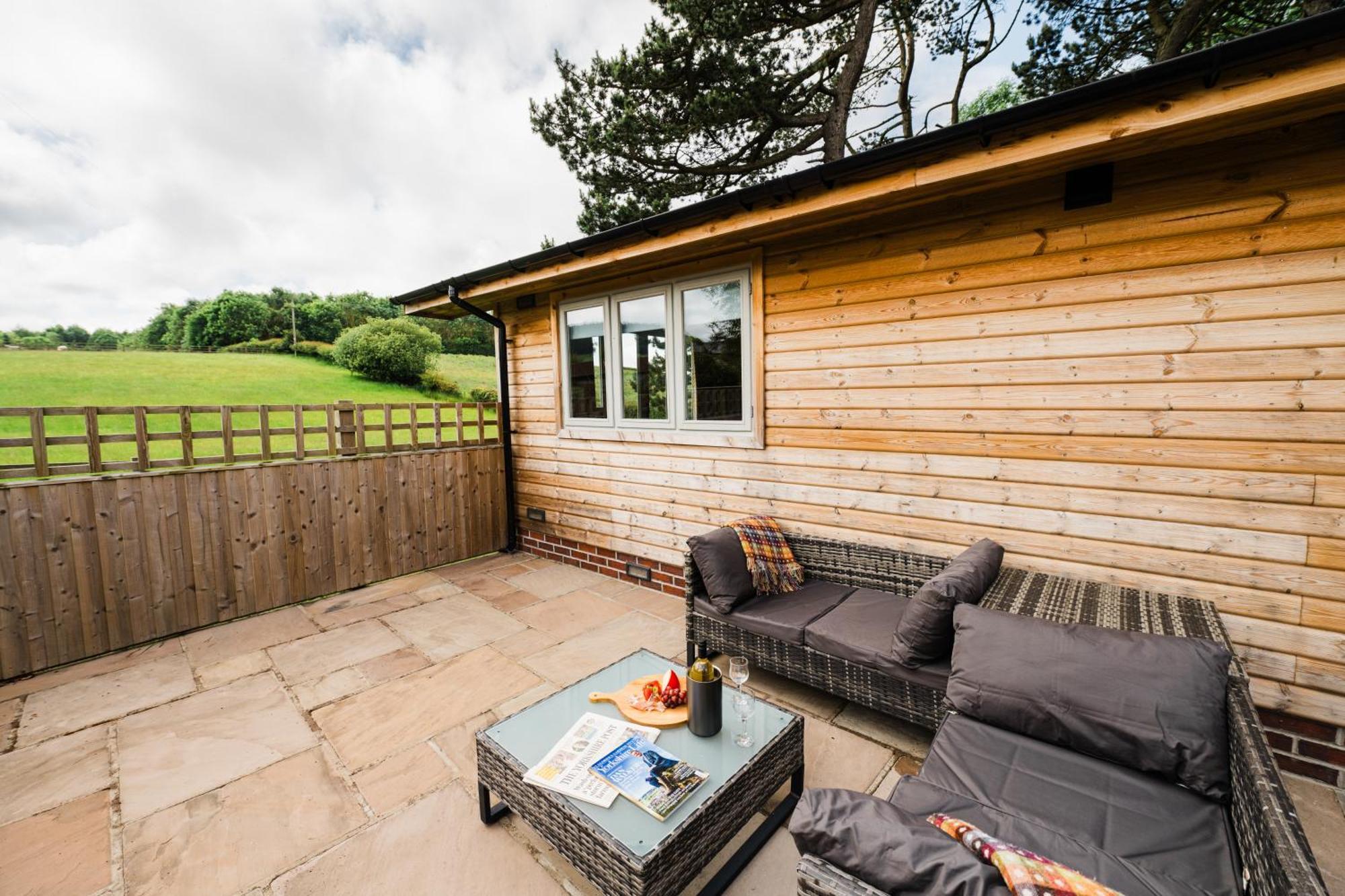 Low Moor Lodge Scarborough Eksteriør billede